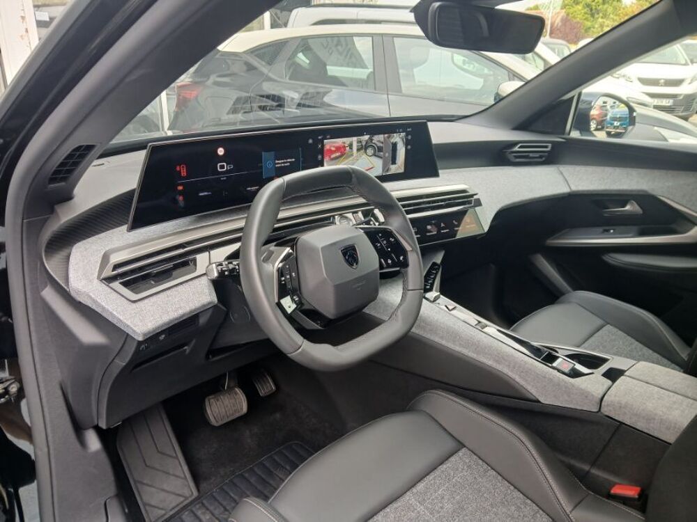 5008 HYBRID 145 e-DCS6 ALLURE Cam360&deg; Panoramic Pack 7PL 2025 occasion 47240 Castelculier