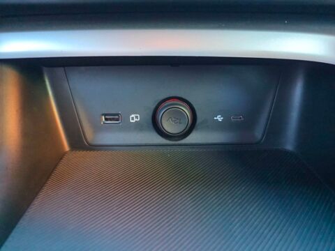 ZS EV HYBRID 1.5 197cv BVA 4X2 LUXURY 360&deg; SC JA18 Key Less 2025 occasion 33700 M&eacute;rignac