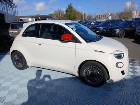500 III E 95 23.8KWH RED GPS Grand Ecran JA 2022 occasion 47240 Castelculier