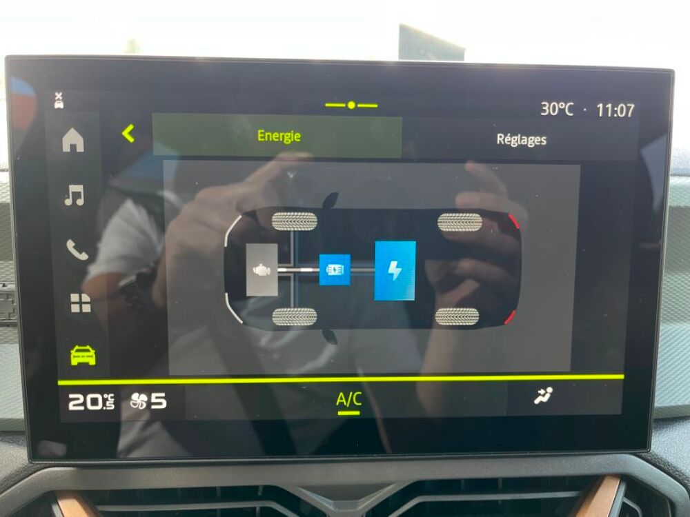 Duster 1.6 HYBRID 140 BVA 4X2 EXTREME PLUS GPS 360&deg; JA18 2025 occasion 33700 M&eacute;rignac