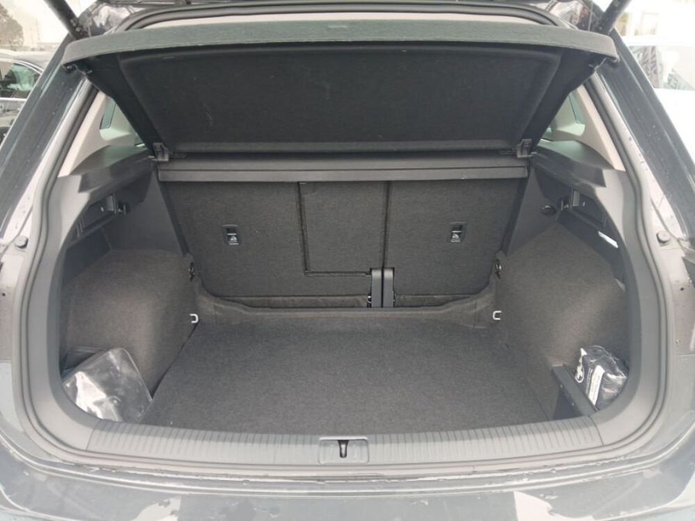 Tiguan II (2) 2.0 TDI 150 DSG 2WD ELEGANCE TOE GPS Camera ACC Hayon 2022 occasion 47240 Castelculier