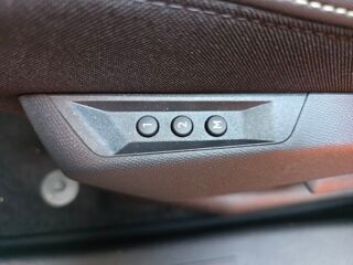 3008 HYBRID 145 e-DCS6 GT EXCLUSIVE Alcantara 360&deg; Gtie 02/30 2026 occasion 47240 Castelculier