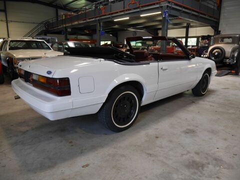 Mustang CABRIOLET V6 1985 occasion 84150 Jonqui&egrave;res