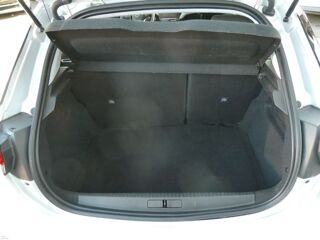 Corsa VI 1.5 Diesel 100 BVM6 EDITION BUSINESS GPS Radar JA16p 2022 occasion 47240 Castelculier