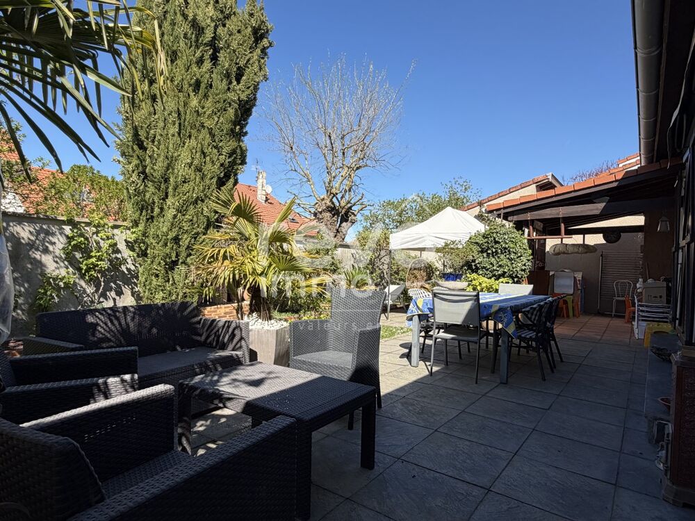 Maison 4 pièces 110 m² · à Saint Andre de Corcy · 110 m² · 375 000 €