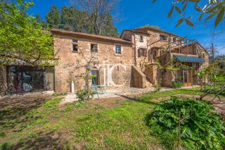  Villa � vendre 11 pi�ces 275 m�