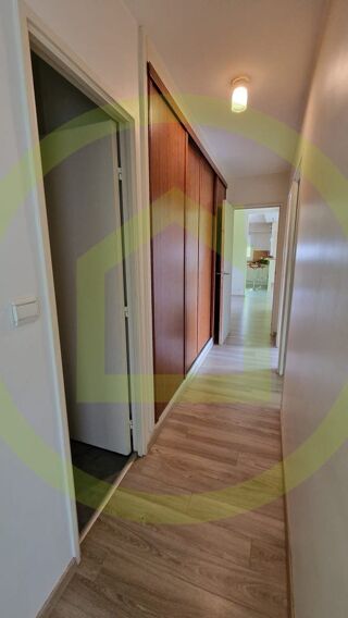  Appartement  vendre 5 pices 83 m