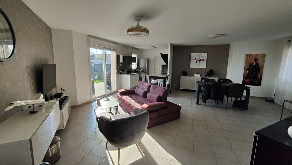 Maison 4 pièces 96 m² · à Saint Hilaire la Foret · 96 m² · 294 000 €