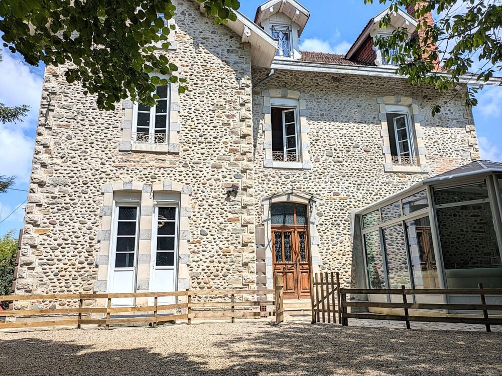 � vendre  Villa Salies-de-B�arn (64270)