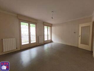  Appartement à louer 3 pièces 55 m²