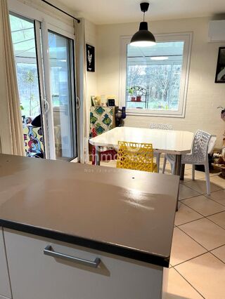  Maison  vendre 7 pices 204 m