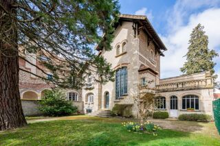  Villa � vendre 11 pi�ces 303 m�