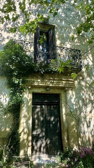 Villa  vendre 11 pices 500 m