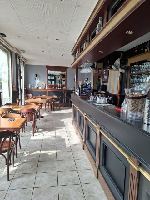   Café - Hotel - Restaurant 