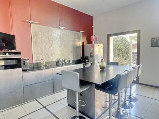  Maison � vendre 6 pi�ces 180 m�