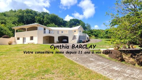   Villa d'architecte Maison - 9 pi�ce(s) - 273 m�