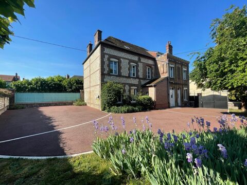   Maison de caract�re Maison - 8 pi�ce(s) - 235 m�