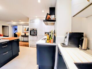  Appartement � vendre 5 pi�ces 130 m�