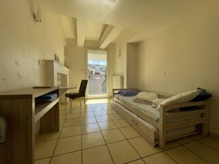  Immeuble � vendre 121 m�