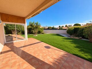  Maison à louer 6 pièces 176 m²