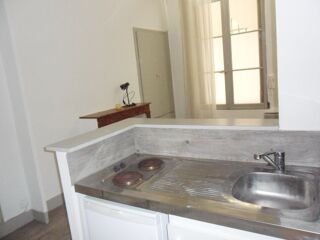  Appartement à louer 2 pièces 29 m²