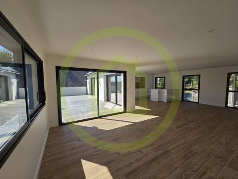   Maison Maison - 7 pi�ce(s) - 142 m�