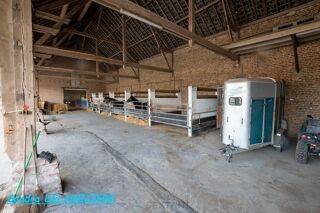  Villa à vendre 8 pièces 236 m²