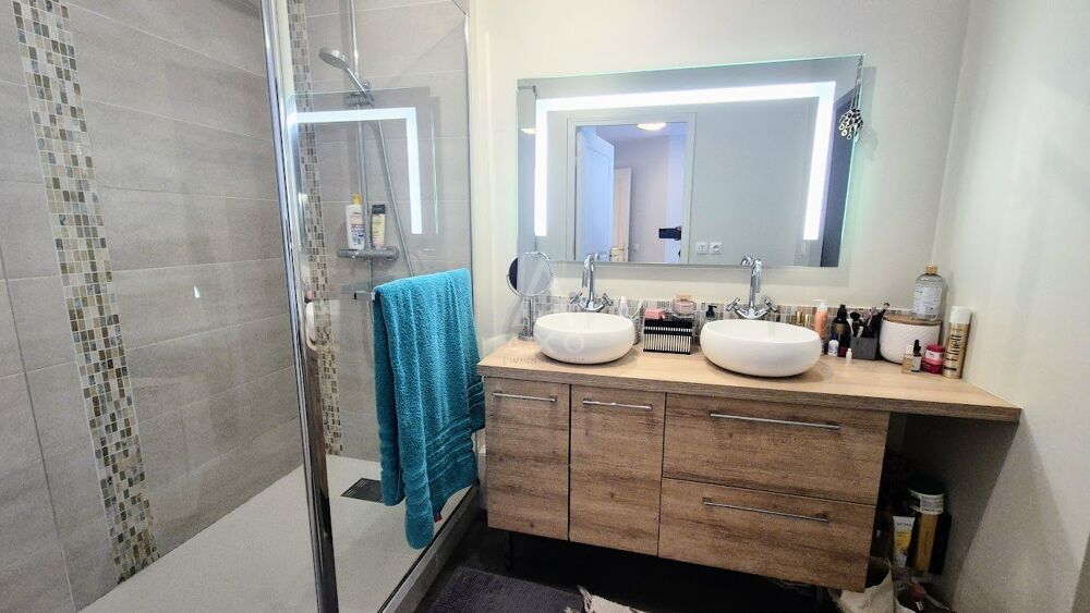 à vendre  Appartement Bordeaux (33000)