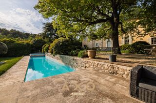  Maison � vendre 15 + pi�ces 620 m�