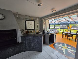  Maison � vendre 9 pi�ces 275 m�