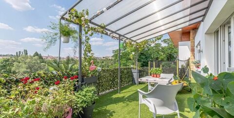   Maison Maison - 10 pi�ce(s) - 305 m�