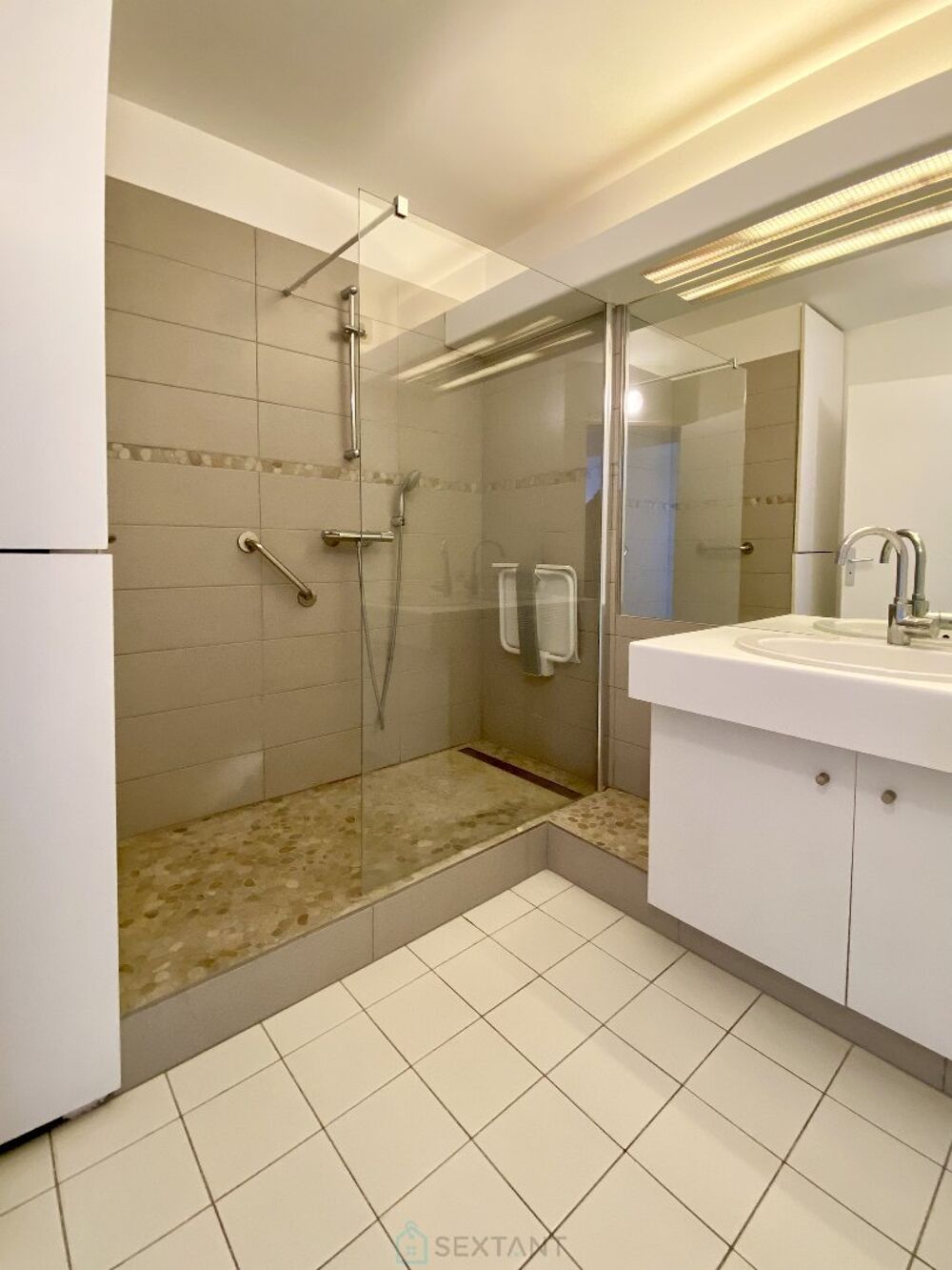 � vendre  Appartement Issy-les-Moulineaux (92130)