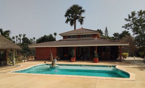  Maison � louer 5 pi�ces 200 m� Saly