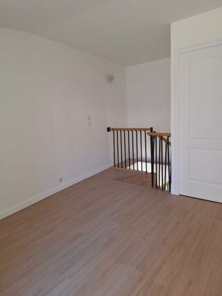  Maison à louer 2 pièces 27 m² Paulhan