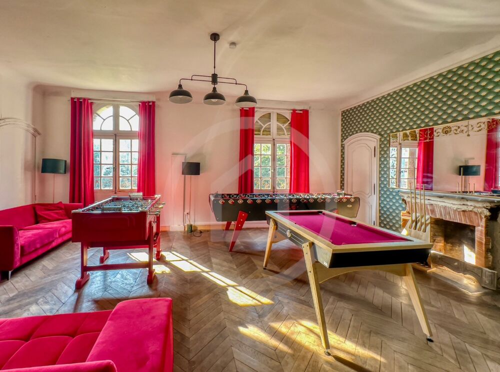  vendre  Proprit/chteau Roye (80700)