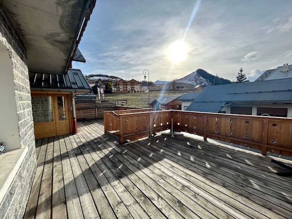 Vente Investisseur Bâtiment Albiez montrond