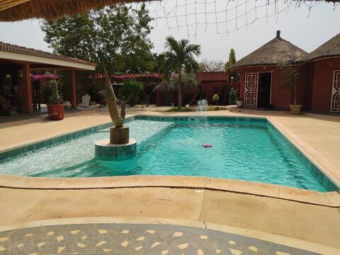  Maison � louer 5 pi�ces 200 m� Saly