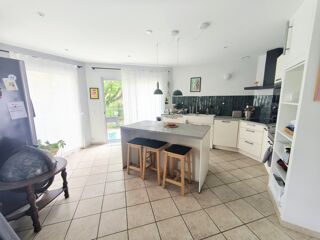  Maison à vendre 8 pièces 177 m²