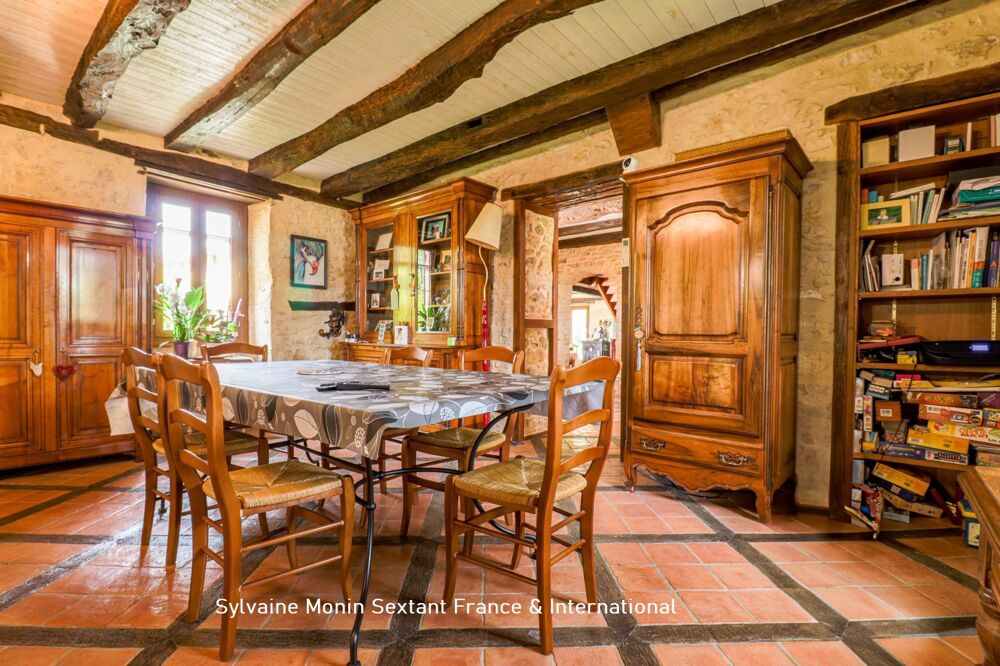 à vendre  Villa Brouchaud (24210)