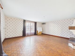  Maison à vendre 8 pièces 232 m²