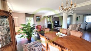  Maison à vendre 8 pièces 230 m²