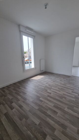  Appartement à louer 2 pièces 43 m²