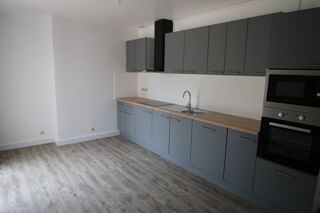  Maison à louer 6 pièces 140 m²