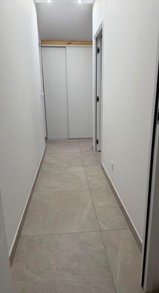  Appartement à louer 3 pièces 70 m²