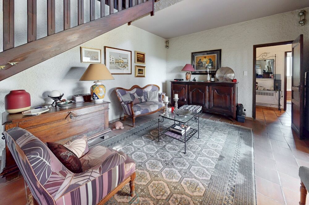 � vendre  Maison Saint-Mitre-les-Remparts (13920)