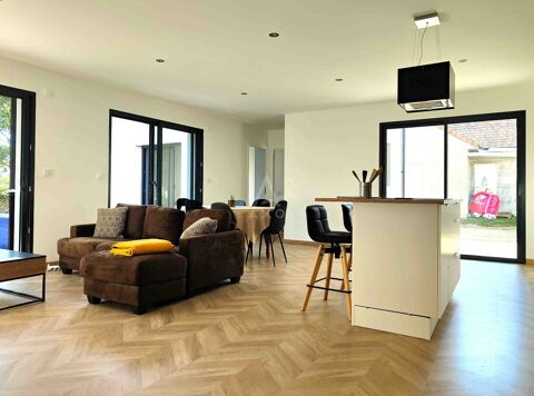   Maison Maison - 5 pice(s) - 107 m