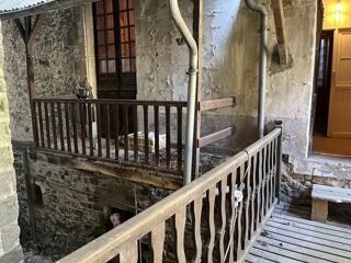  Immeuble � vendre 7 pi�ces 589 m�