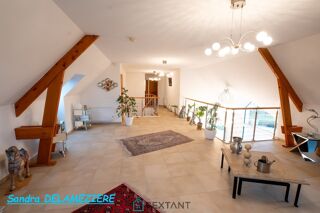  Villa à vendre 7 pièces 213 m²