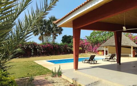  Maison � louer 4 pi�ces 200 m� Saly