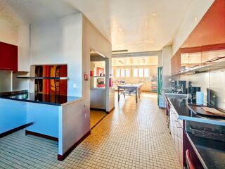  Immeuble à vendre 15 + pièces 1000 m²